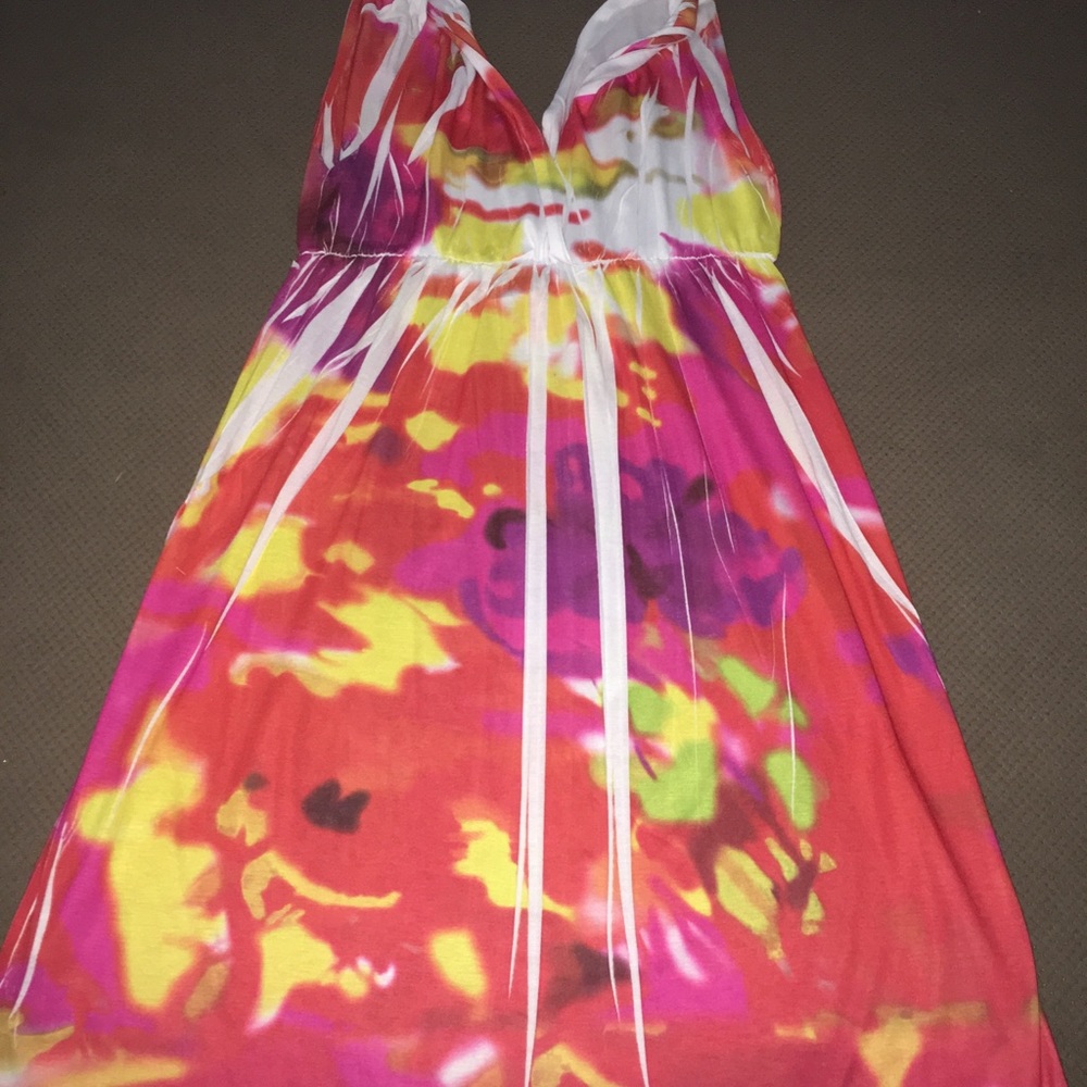 Dress - Picture 3 of 3